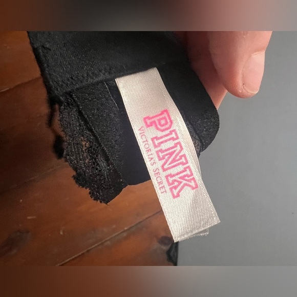 Victoria Secret Pink Small women’s black lace adjustable bralette - Picture 4 of 7